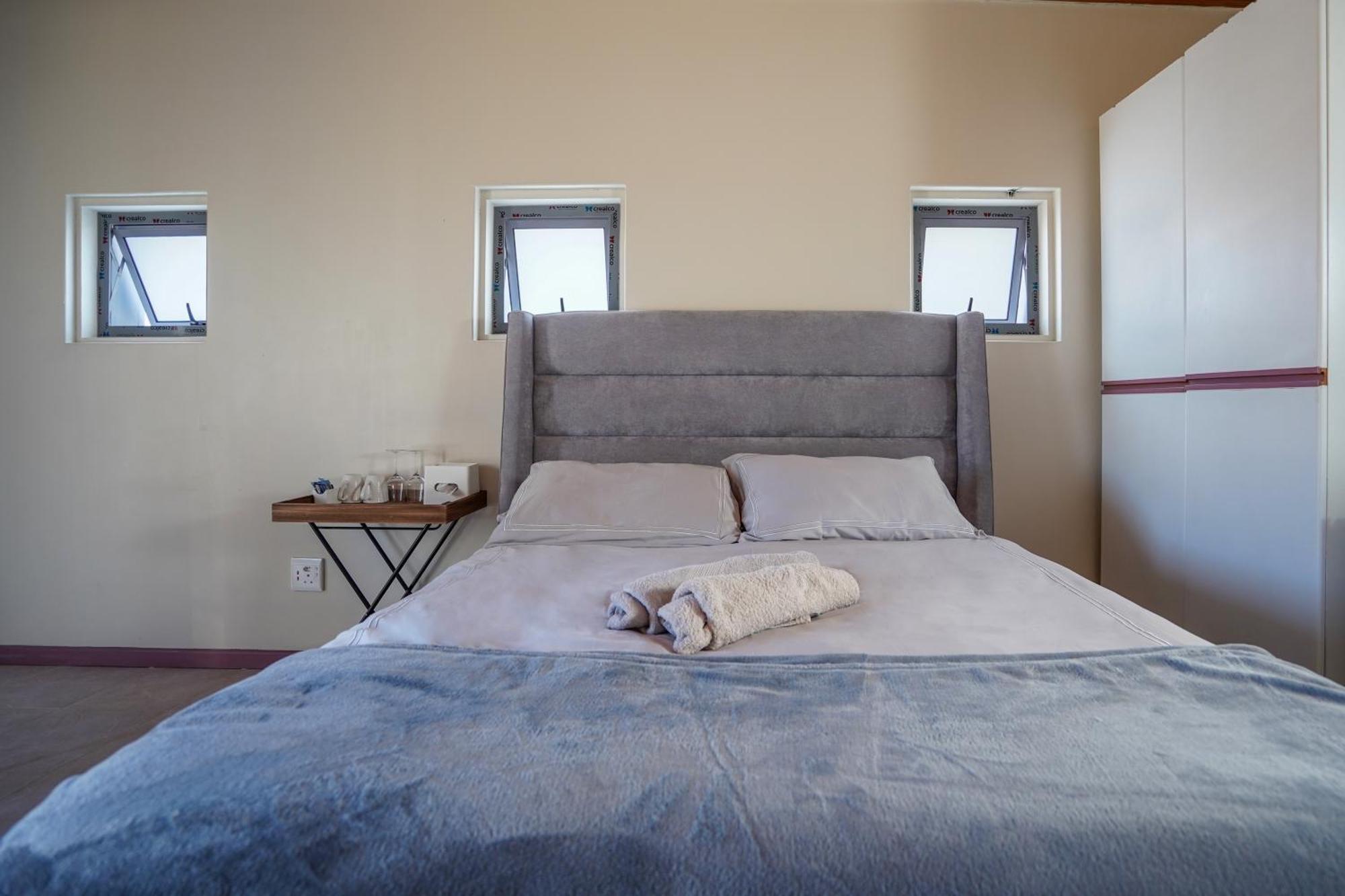 Ocean Vibes Hotel เคปทาวน์ ภายนอก รูปภาพ